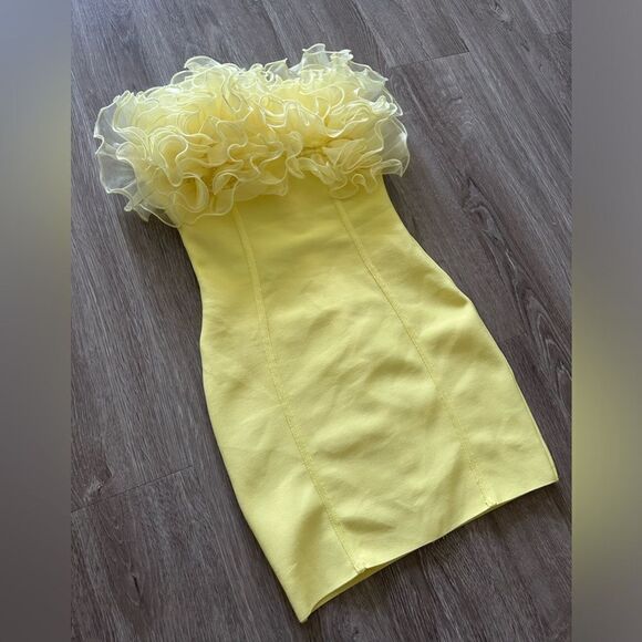 Yellow Mini Dress - Picture 4 of 10